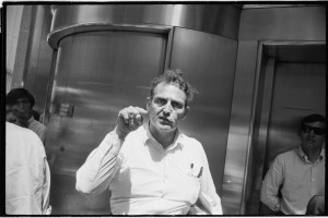 street photography by Garry Winogrand