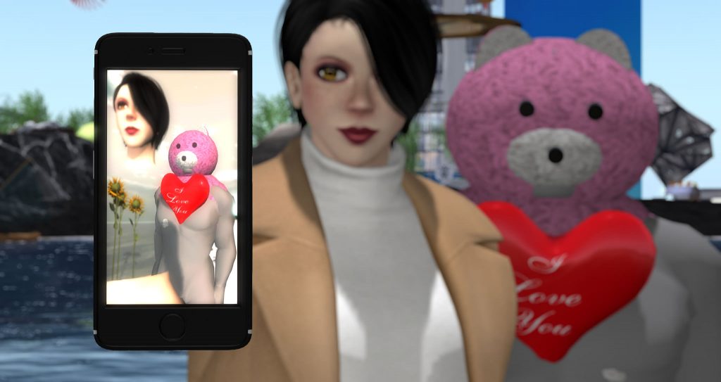 pictures of avatars on a cell phone